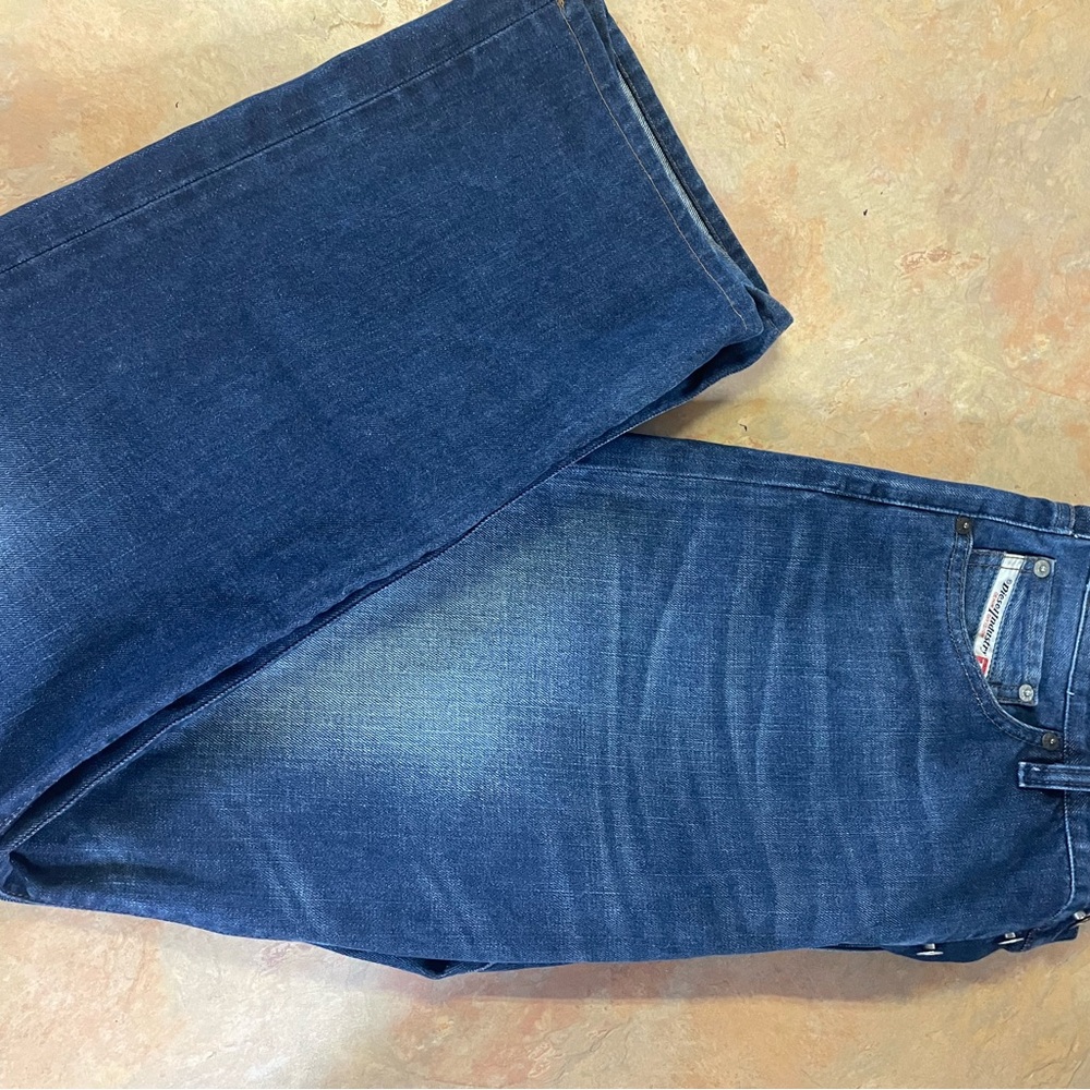 Diesel Indigo Men's Straight Jeans - Picture 9 of 16